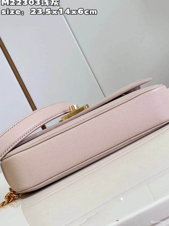 LOUIS TWIST-23.5*14*6 cm VUITTON 0807